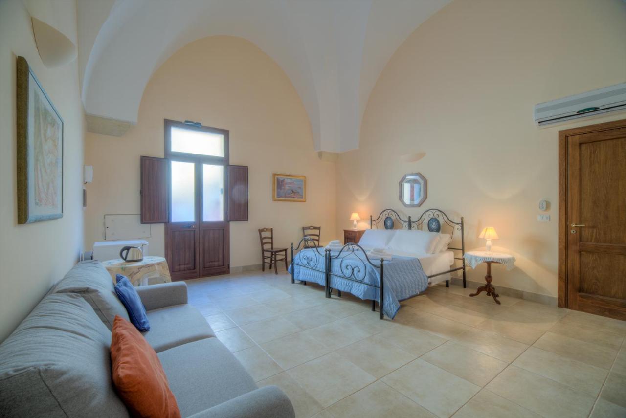 Bed and Breakfast Lu Caffa By Typney Верноле Экстерьер фото